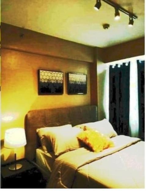 The Lancris Residences, 2 Bedrooms, 1 Bathroom, Living-Room, Kitchen & Pool Is Free Paranaque City Exterior foto